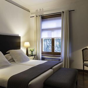 Camera con letto king size